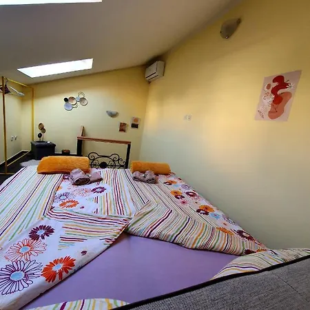 Apartment The One With Parking Lot Novi Sad